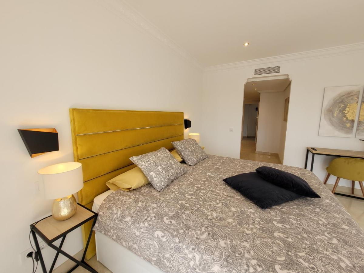 Beach And Golf Resort La Perla Miguel Adults Only Marbella Dış mekan fotoğraf