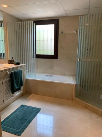 Beach And Golf Resort La Perla Miguel Adults Only Marbella Dış mekan fotoğraf